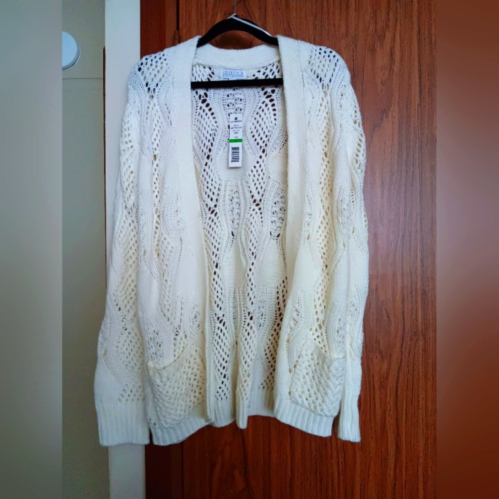 Knitted cardigan